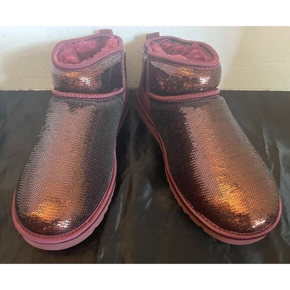 UGG Shoes - UGG Sequin Ankle Boots Burgundy With Plush Lining & Rubber Soles WMS SZ 10 NEW